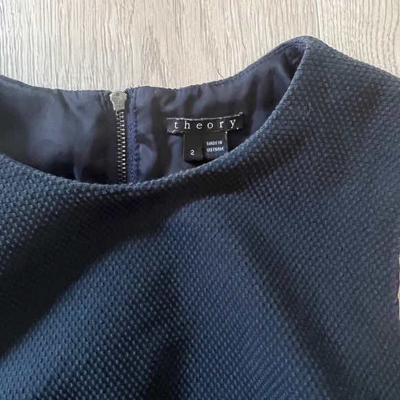 Theory Women's Textured Dress, Navy Blue Sleeveless, Sz. 2 - Picture 6 of 6